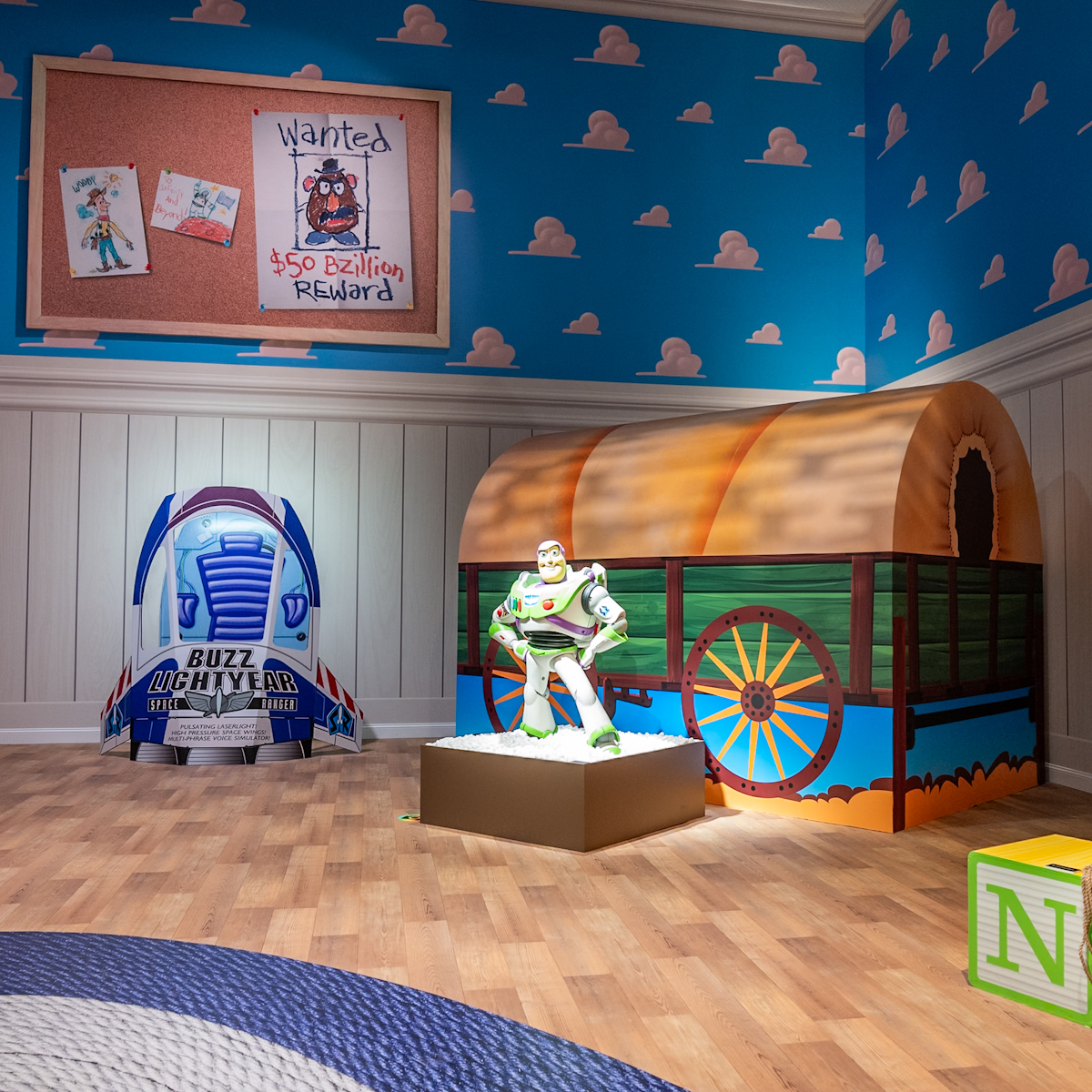  『トイ・ストーリー』バズ