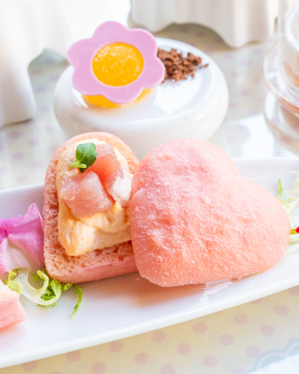 生ハムとエッグフィリング