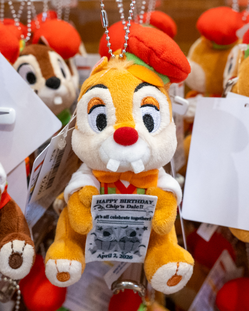 東京ディズニーリゾート「チップとデール」お誕生日デザインデールぬいぐるみバッジ