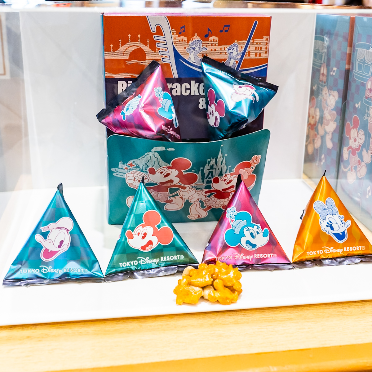 東京ディズニーリゾート あられ＆ピーナッツ1