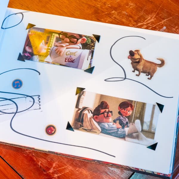 『カールじいさんと空飛ぶ家』リビング　MY ADVENTURE BOOK（私の冒険ブック）4