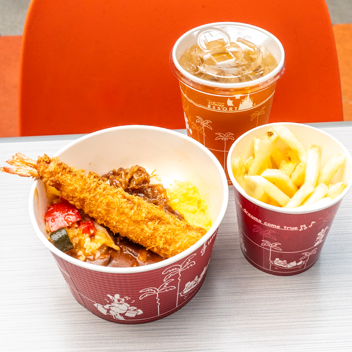 エビフライとハッシュドビーフライス(牛カルビ、エッグ)