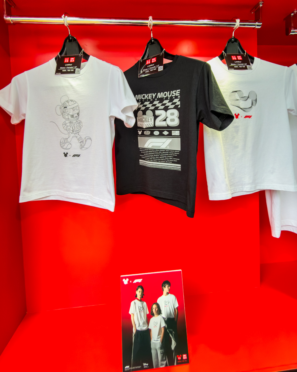 ディズニー×F1コラボレーション「Fuel the Magic」キャンペーン　ユニクロ