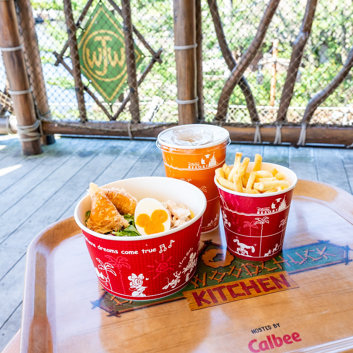 東京ディズニーランド「キャンプ・ウッドチャック・キッチン」2026春夏シェフのおすすめセット