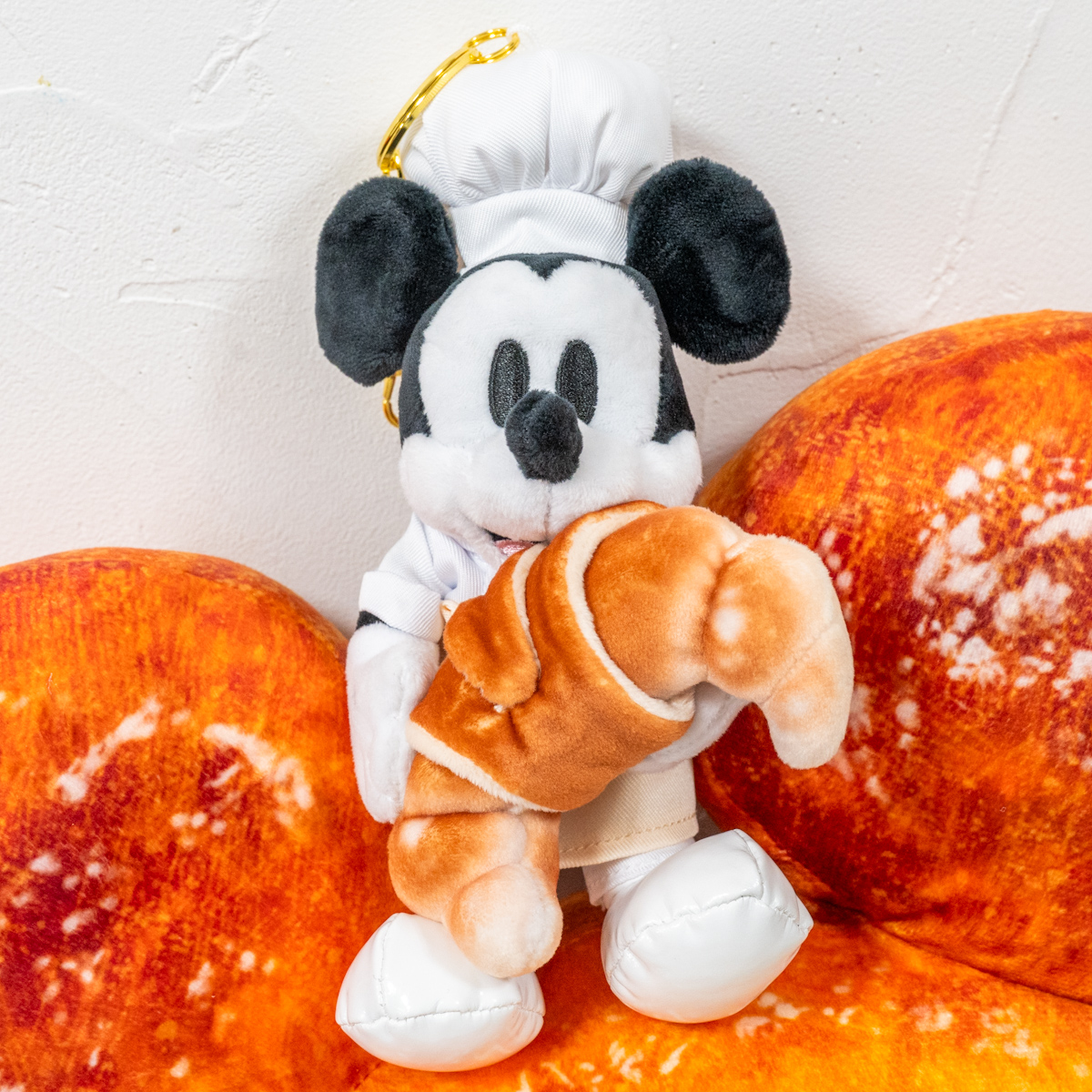 ミッキー ぬいぐるみキーホルダー・キーチェーン MICKEY'S BAKERY