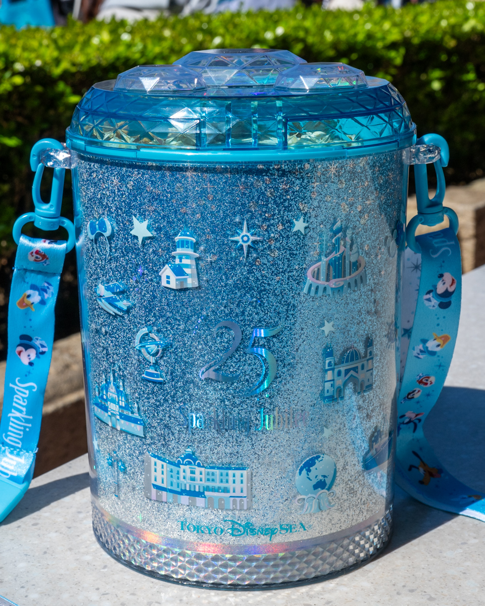 東京ディズニーシー25周年”スパークリング・ジュビリー”ポップコーンバケット 裏面