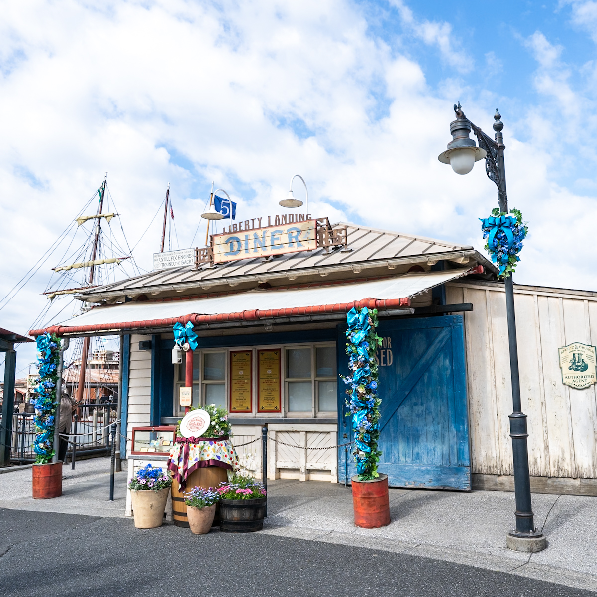 東京ディズニーシー
/アメリカンウォーターフロント「リバティ・ランディング・ダイナー」