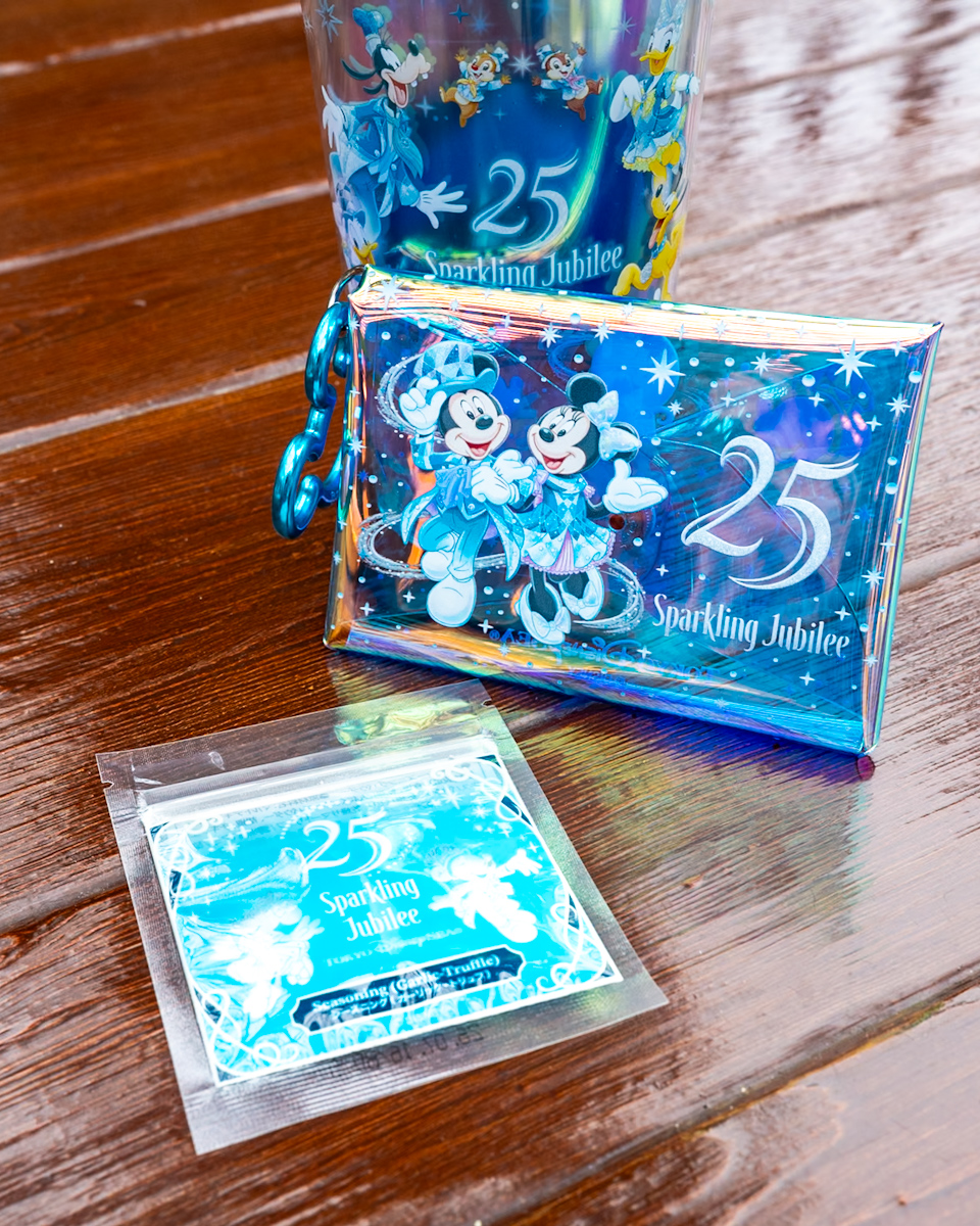 「東京ディズニーシー25周年“スパークリング・ジュビリー”」シーズニング（ガーリック・トリュフ）、スーベニアケース付き1