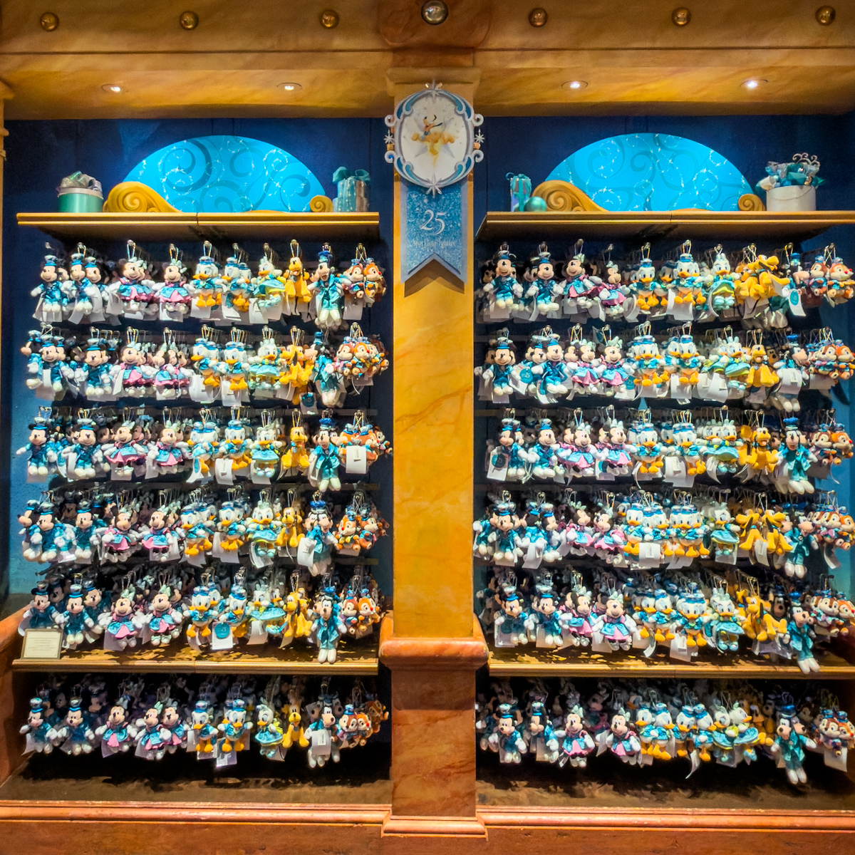 TDS25周年ぬいぐるみバッジ