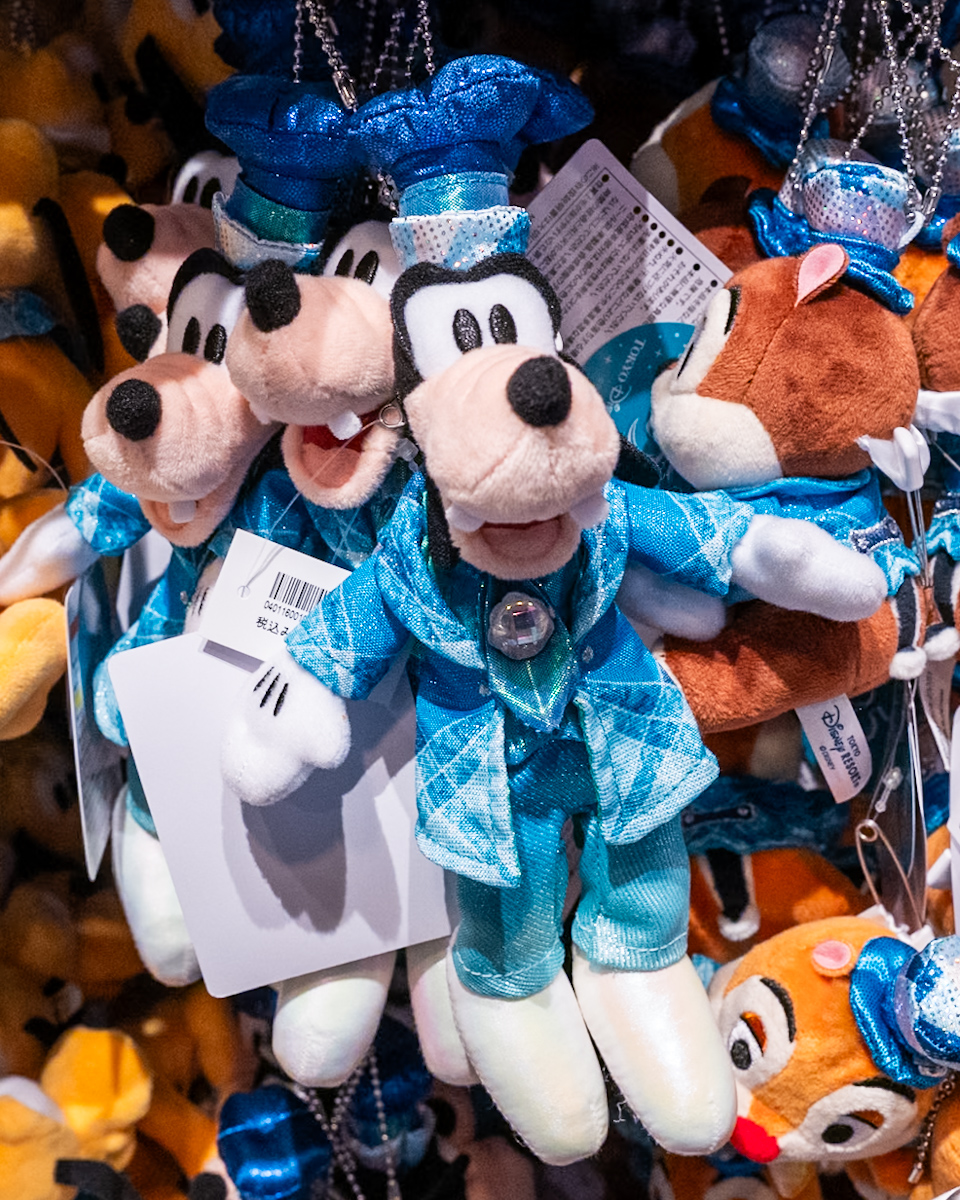 グーフィーぬいぐるみバッジ