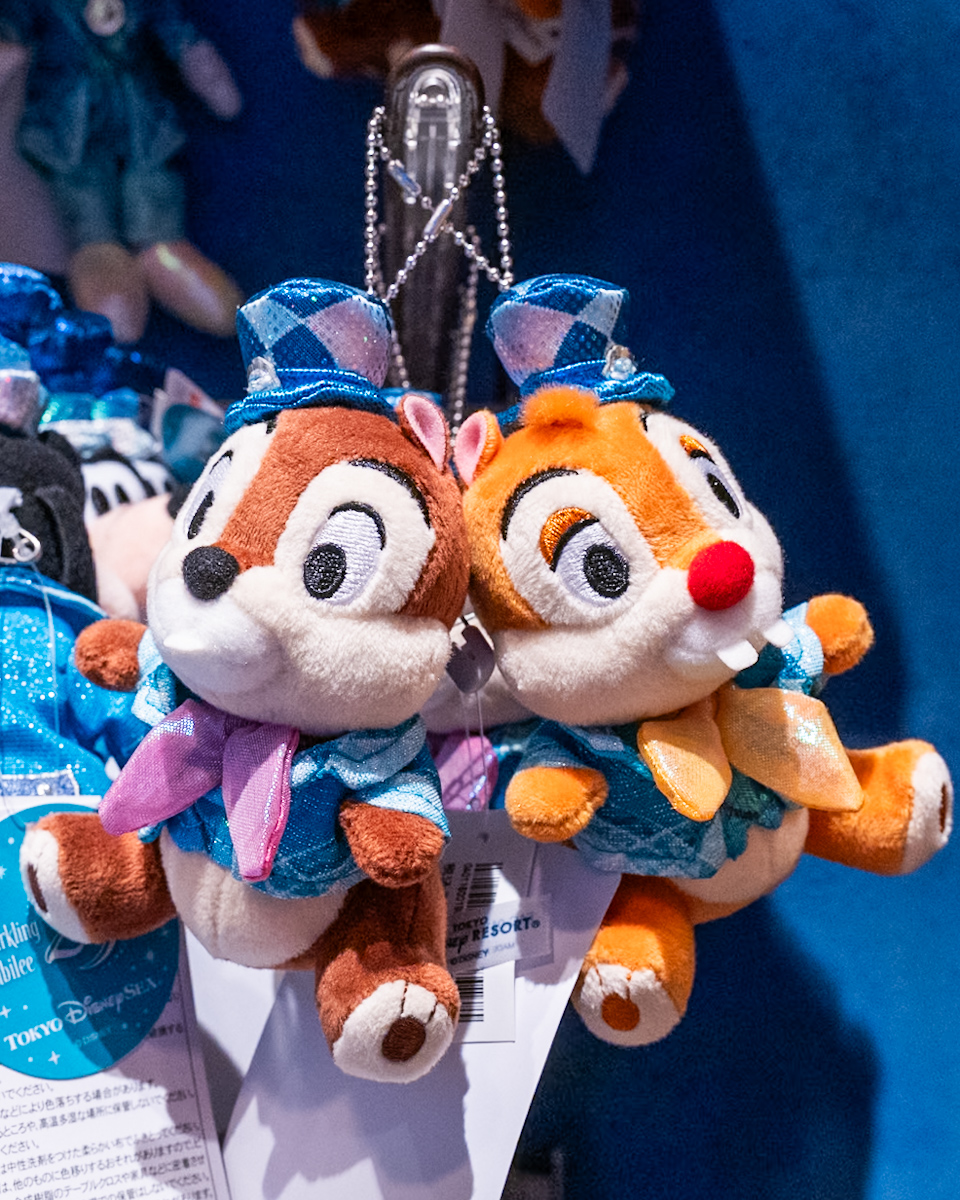 チップとデールぬいぐるみバッジセット