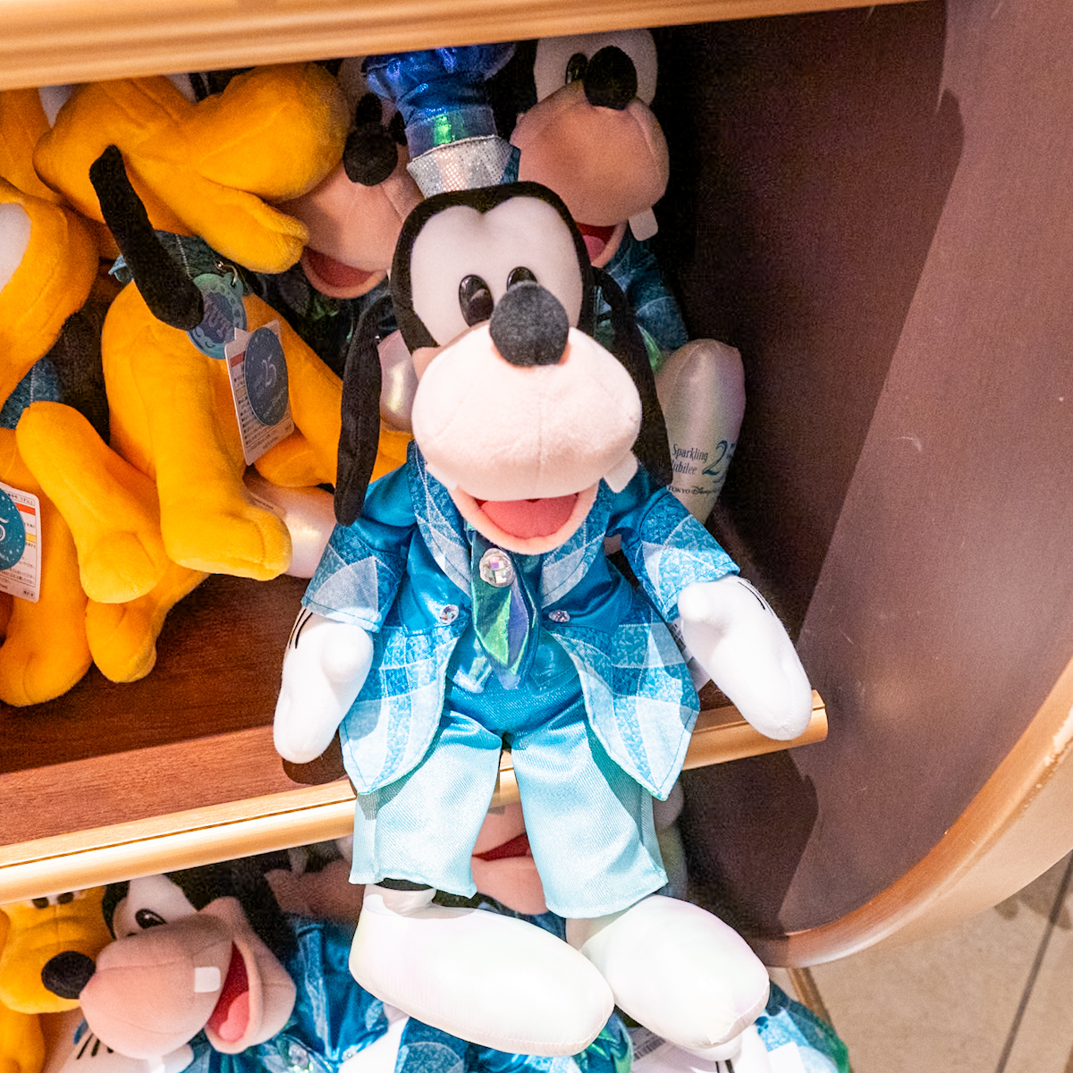 グーフィーぬいぐるみ