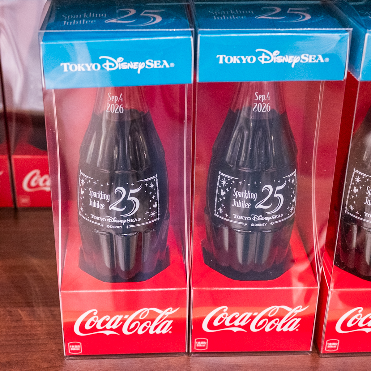 炭酸飲料〈コカ・コーラ〉