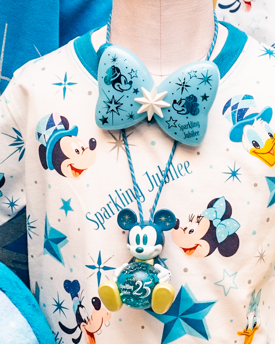 ミッキー光るおもちゃ