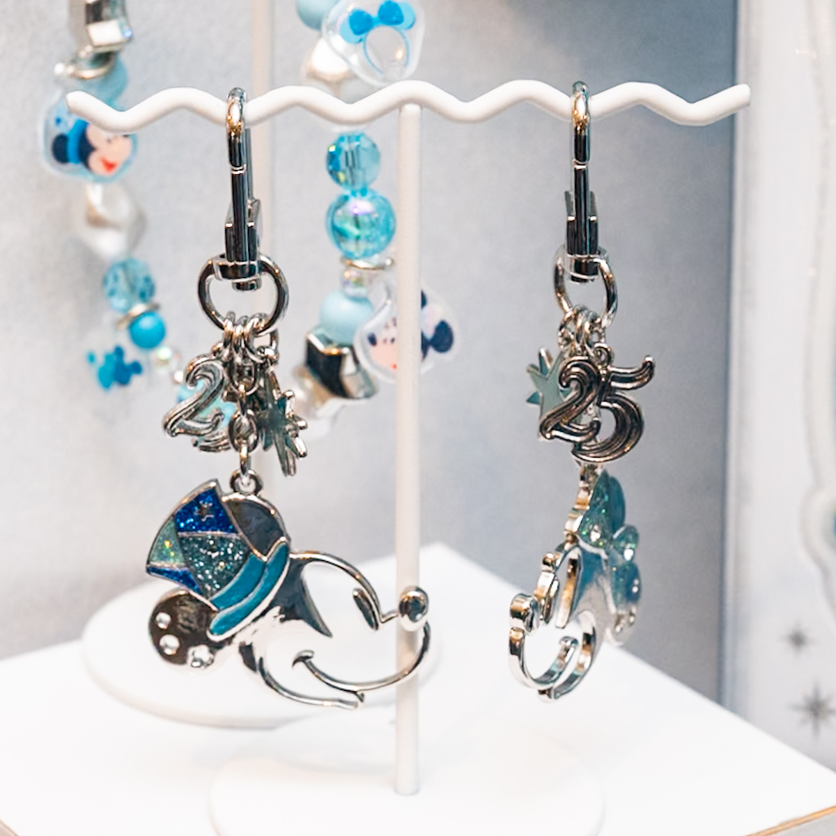 ミッキー、ミニーキーチェーン