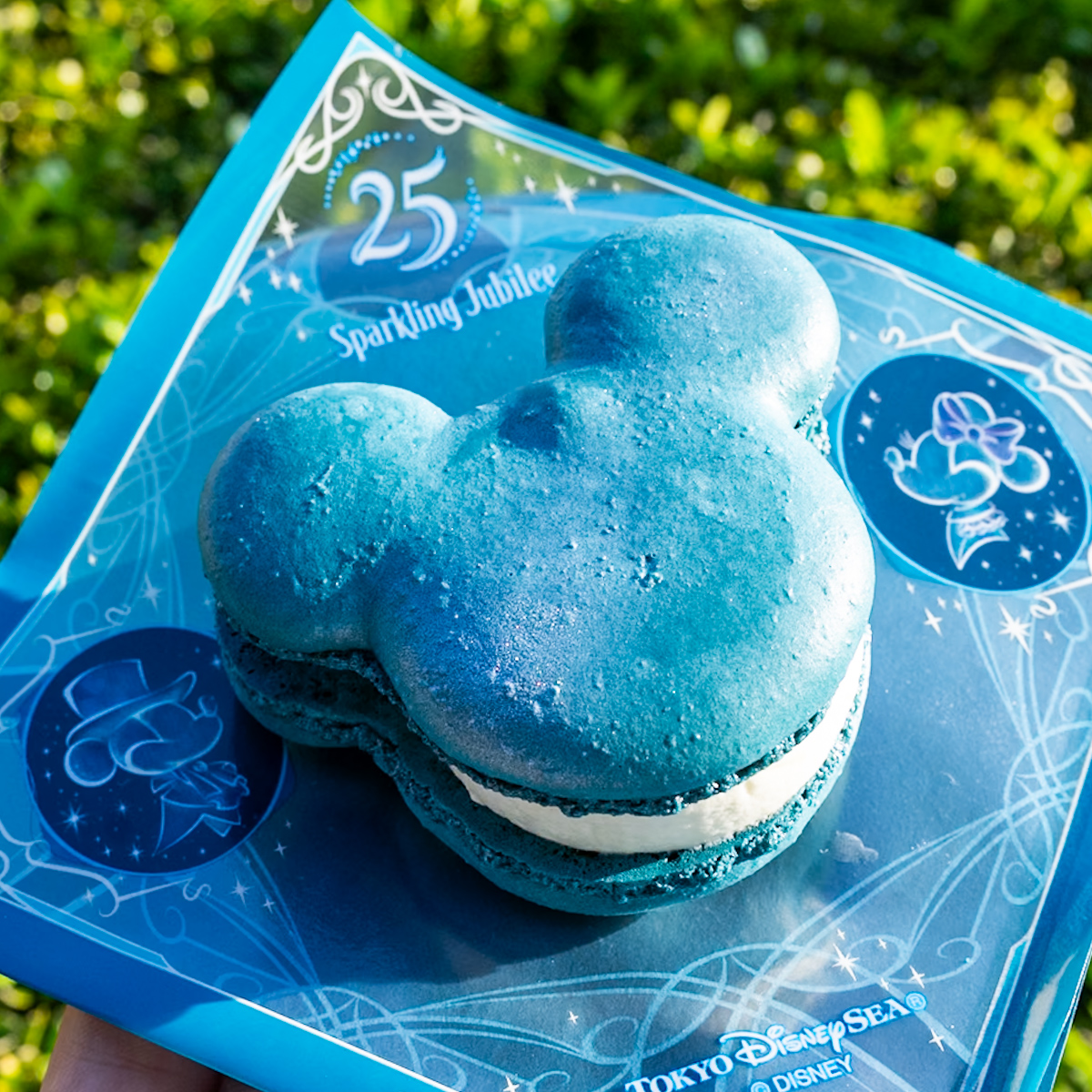 ミッキーマカロン（ホワイトチョコ）1