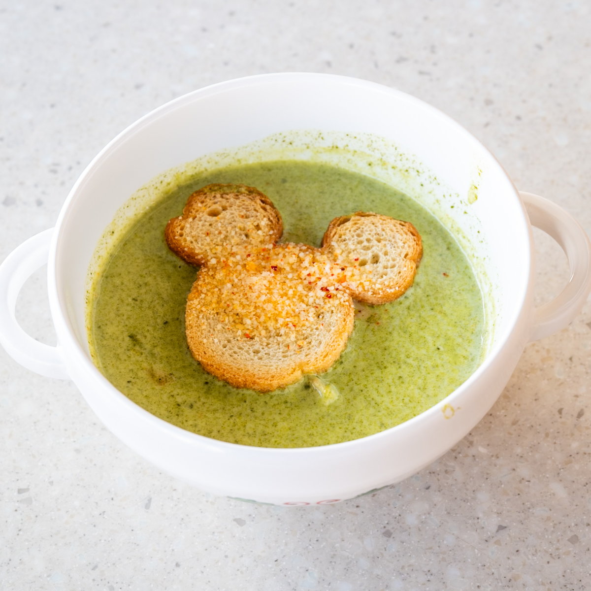 ほうれん草とパンチェッタのクリームスープ