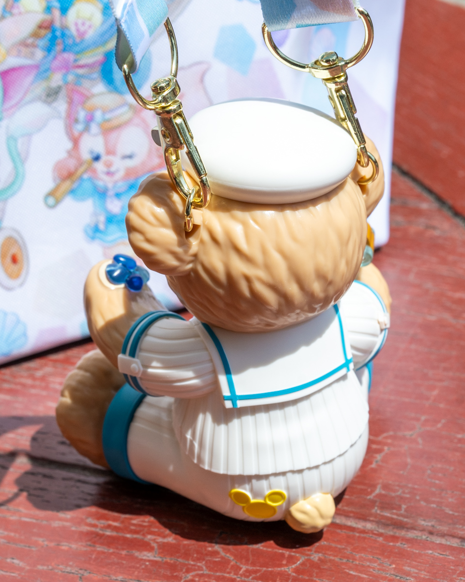 きらきら光る石を集めるダッフィーを再現！東京ディズニーシー