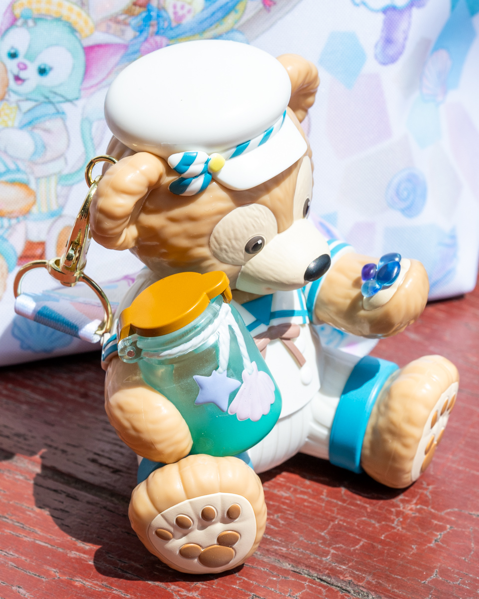 きらきら光る石を集めるダッフィーを再現！東京ディズニーシー