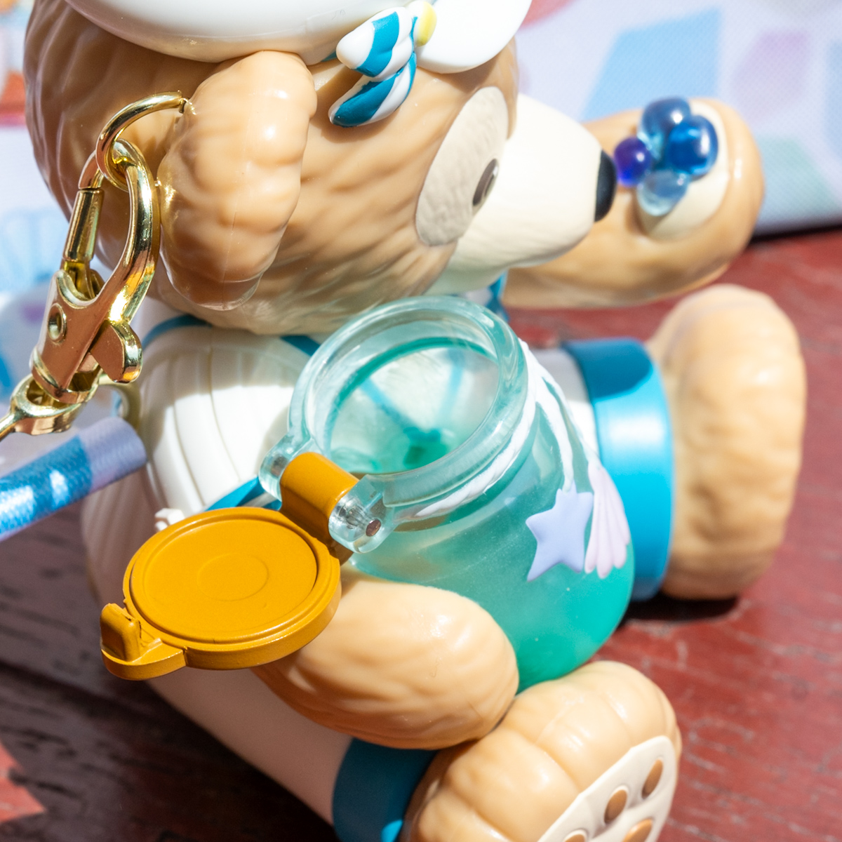 きらきら光る石を集めるダッフィーを再現！東京ディズニーシー