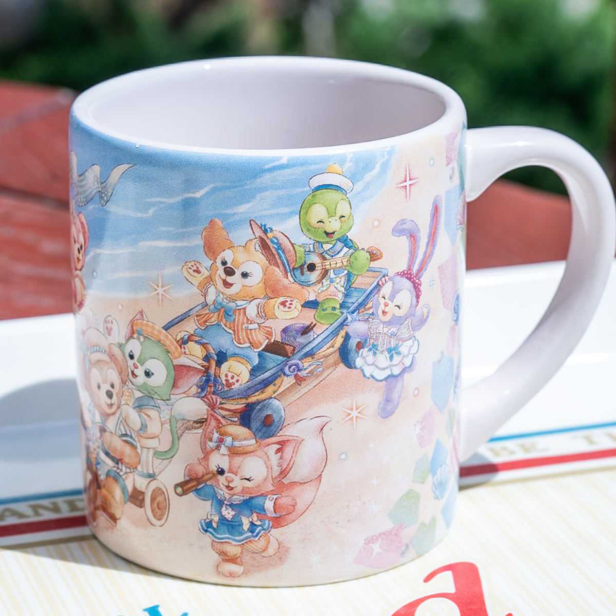 「ダッフィー＆フレンズのファインド・ユア・ビューティフル・ブルー」紅茶パンナコッタ＆ミルクムース、スーベニアカップ付き1