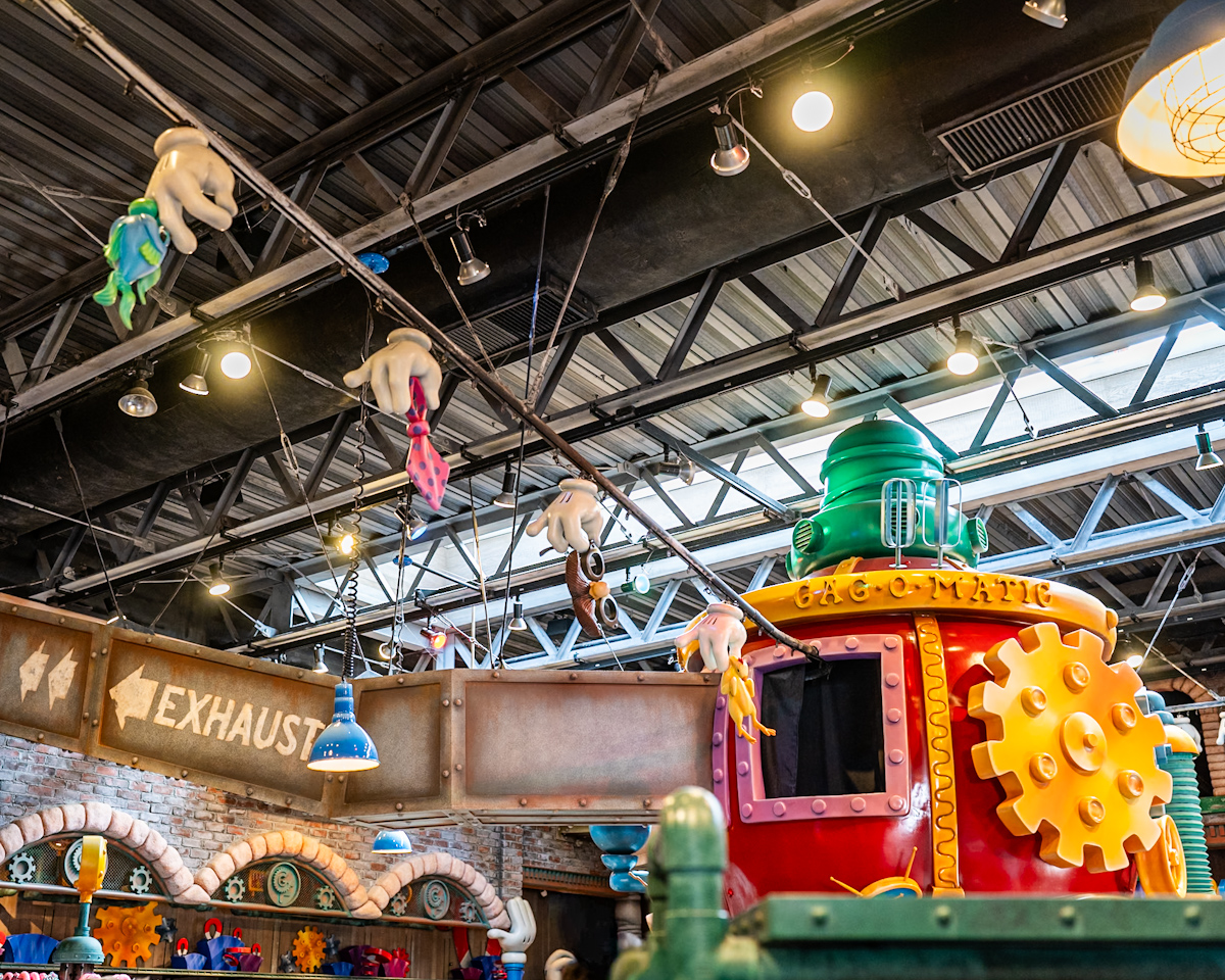 ギャグファクトリー