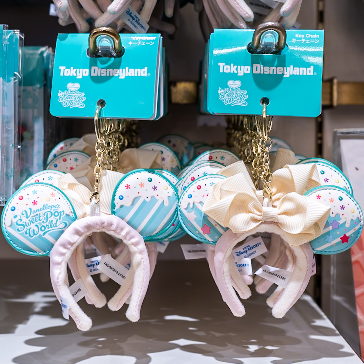 カチューシャキーチェーン