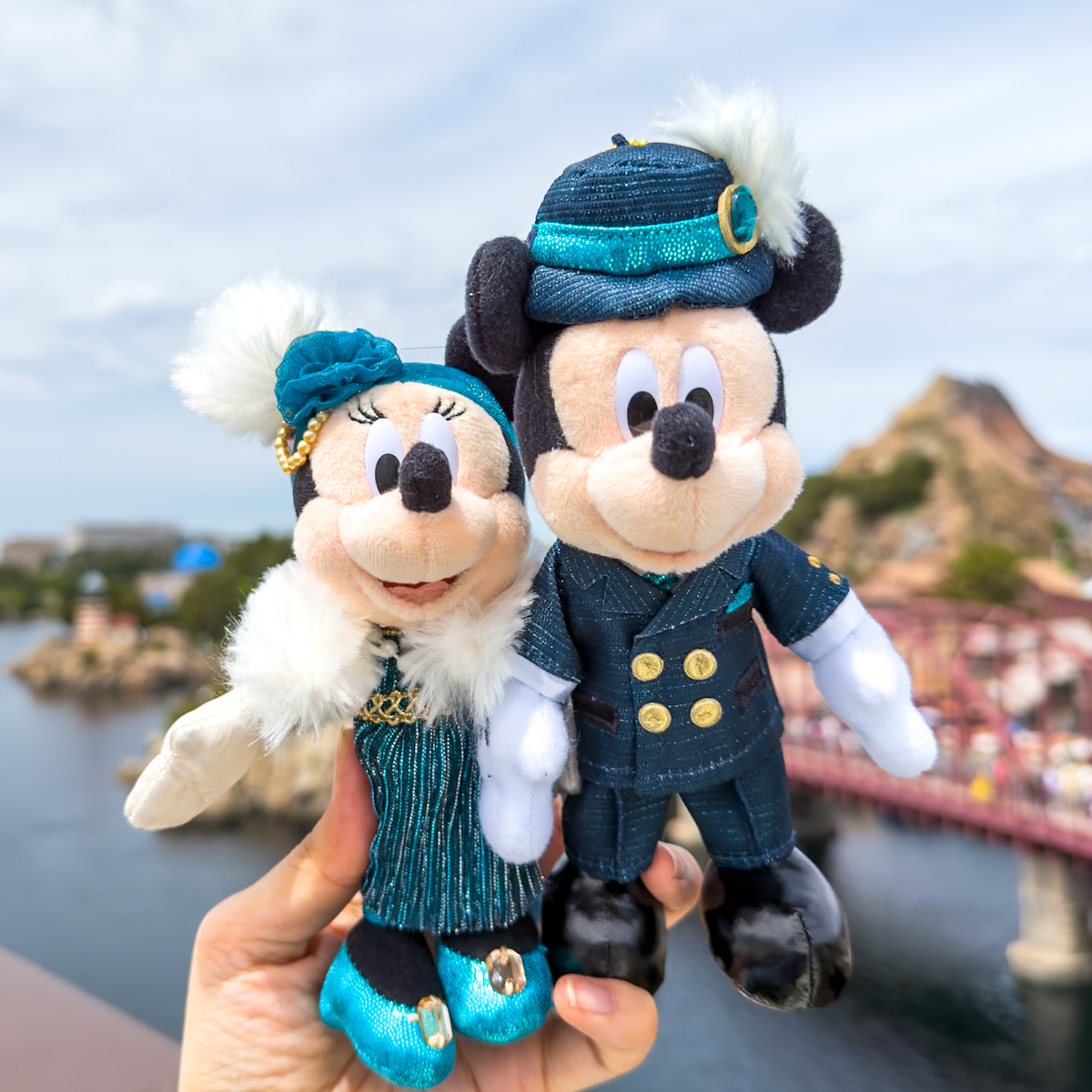 S.S.コロンビア号　ジュビリーガラ　ぬいぐるみバッジ（ミッキー＆ミニー）
