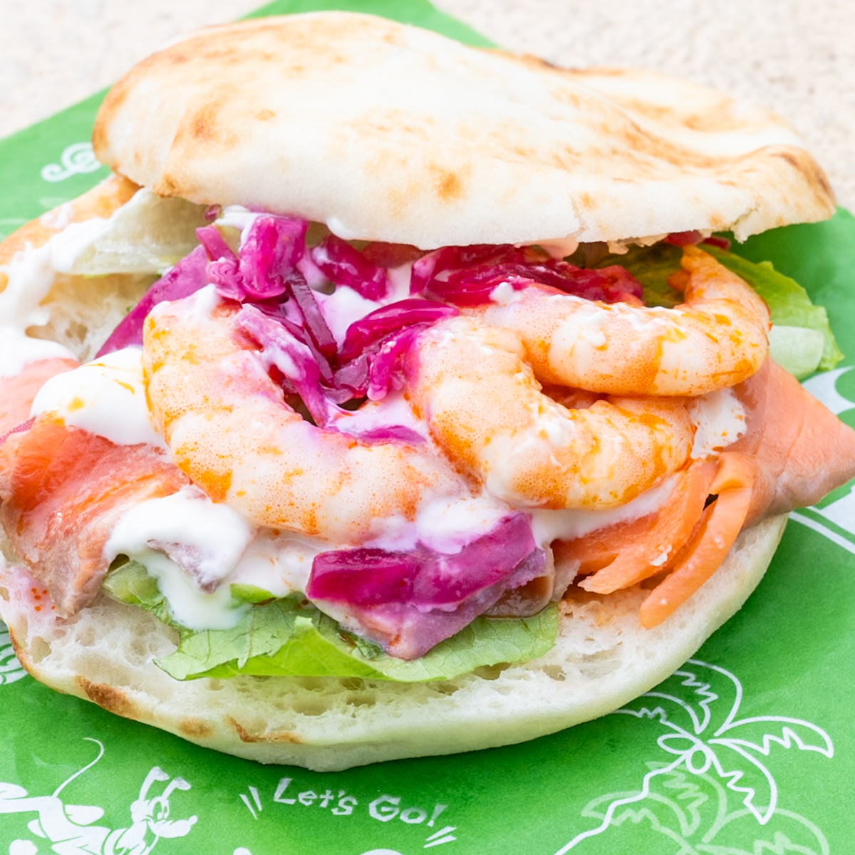 フォカッチャサンド（シュリンプ＆サーモントラウト）1