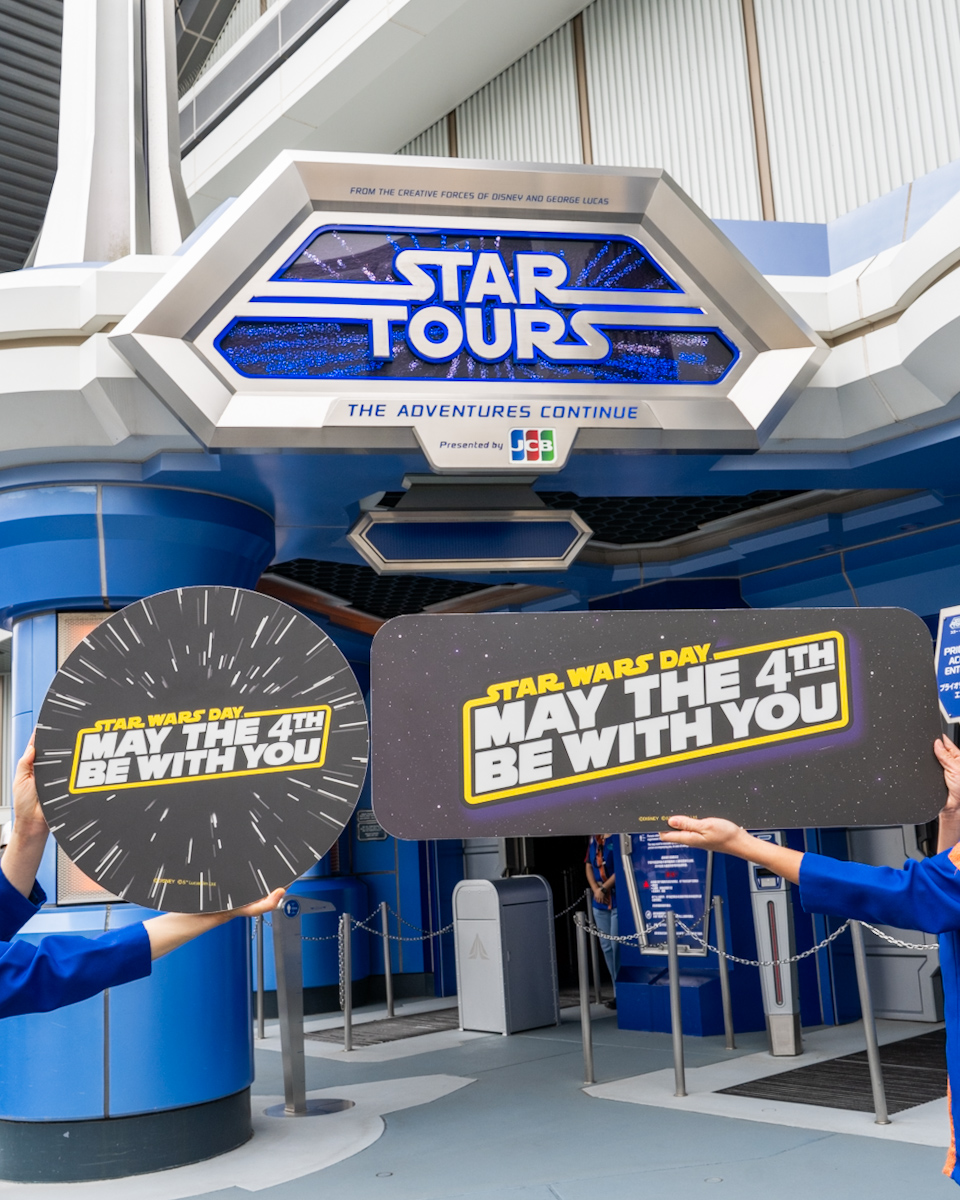 5月4日のスター・ウォーズの日をお祝いするフォトパネル