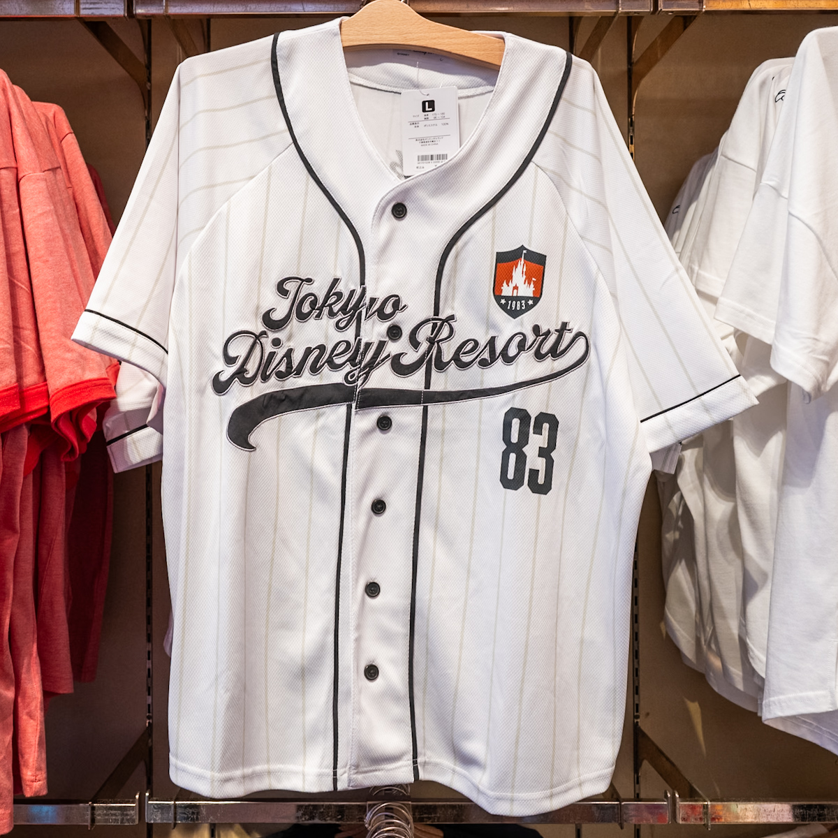 東京ディズニーリゾート　ユニフォームデザインTシャツ