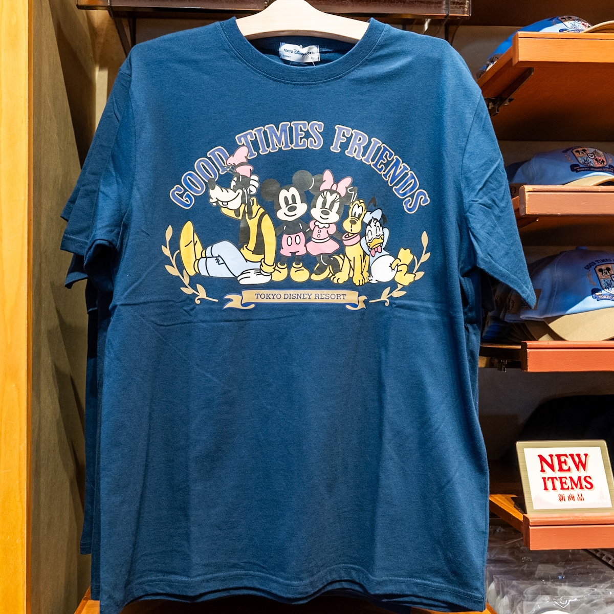 東京ディズニーリゾート「GOOD TIMES FRIENDS」グッズ　Tシャツ
