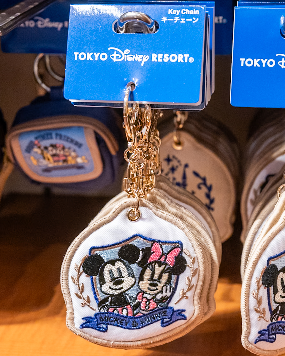 東京ディズニーリゾート「GOOD TIMES FRIENDS」グッズ　キーチェーン