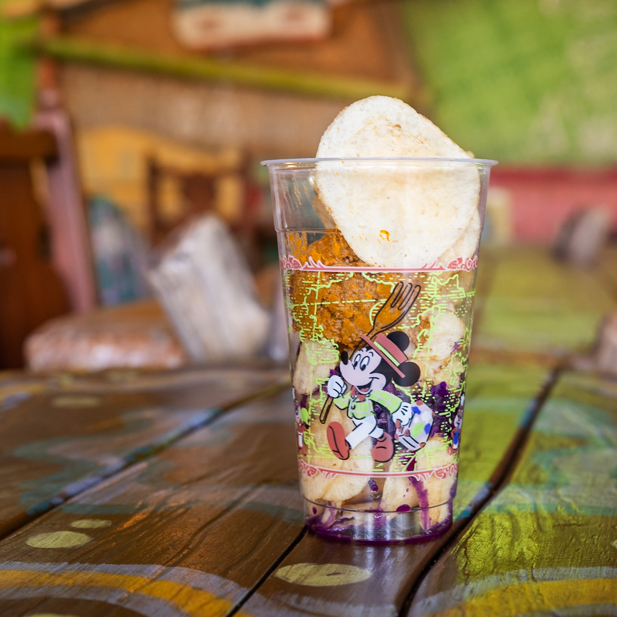 東京ディズニーシー「ルックアウト・クックアウト」バタービーフカレー＆チップス（Calbeeポテトチップスうすしお味使用）