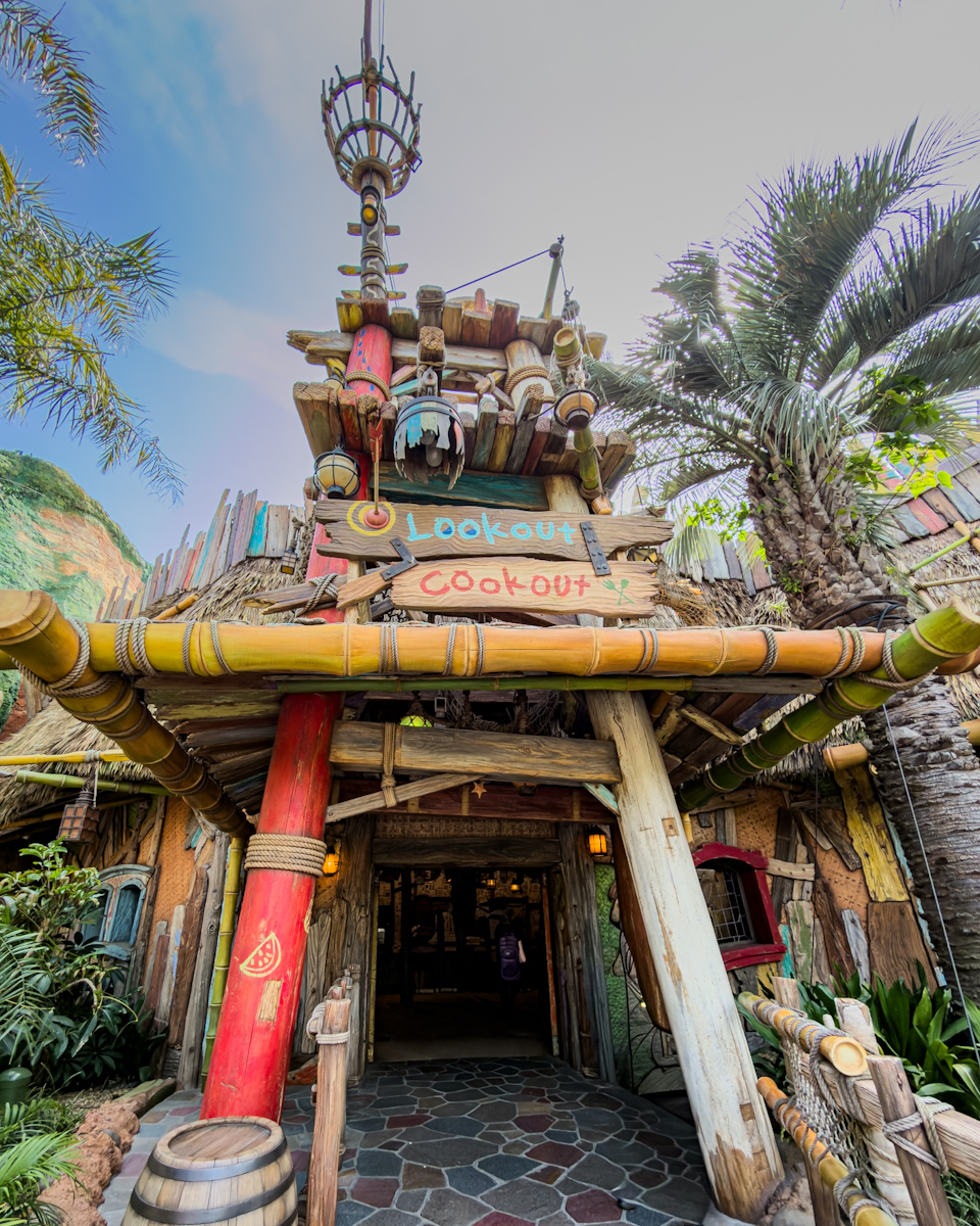 販売店舗：東京ディズニーシー／ファンタジースプリングス「ルックアウト・クックアウト」