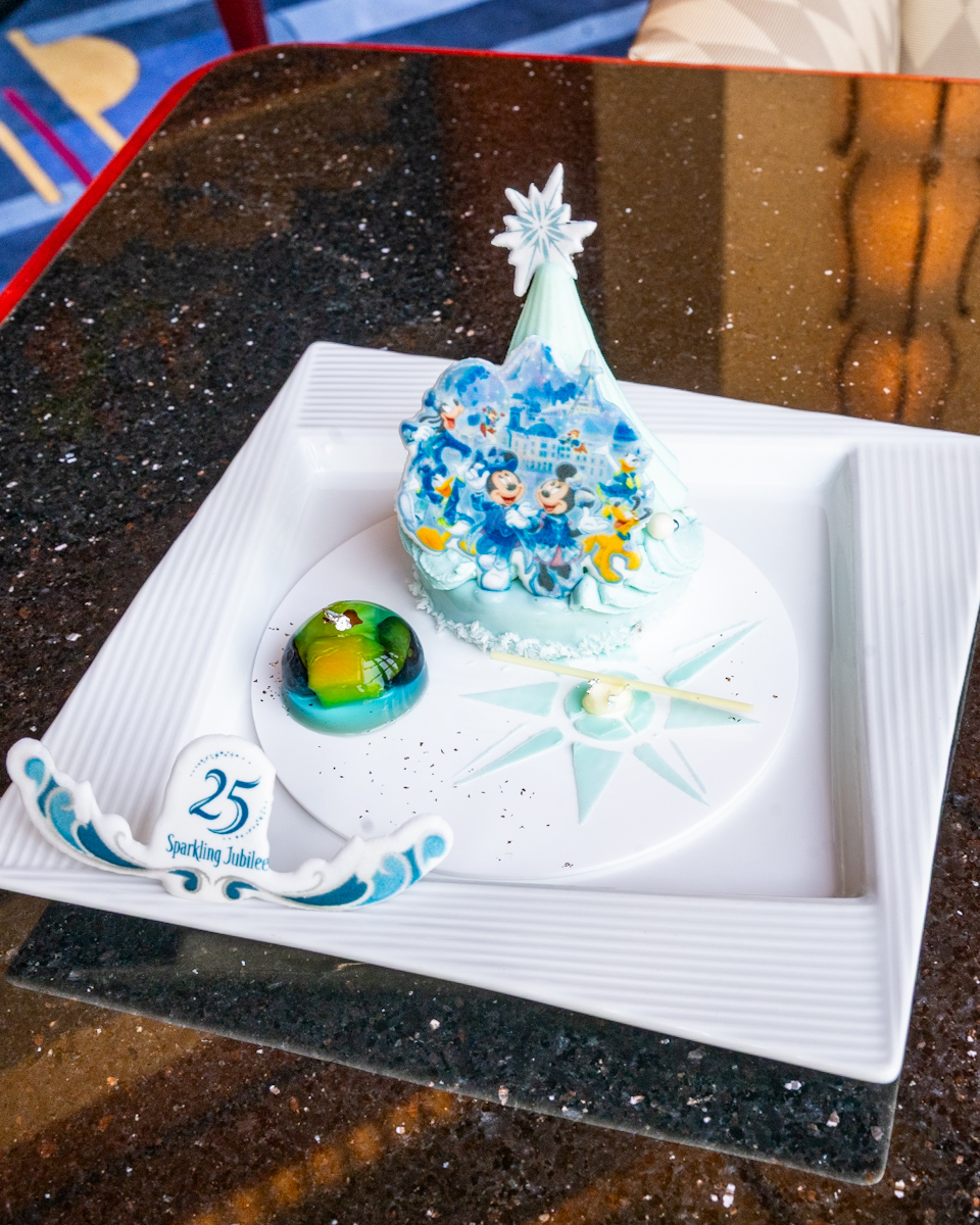 東京ディズニーシー25周年”スパークリング・ジュビリー”ケーキ