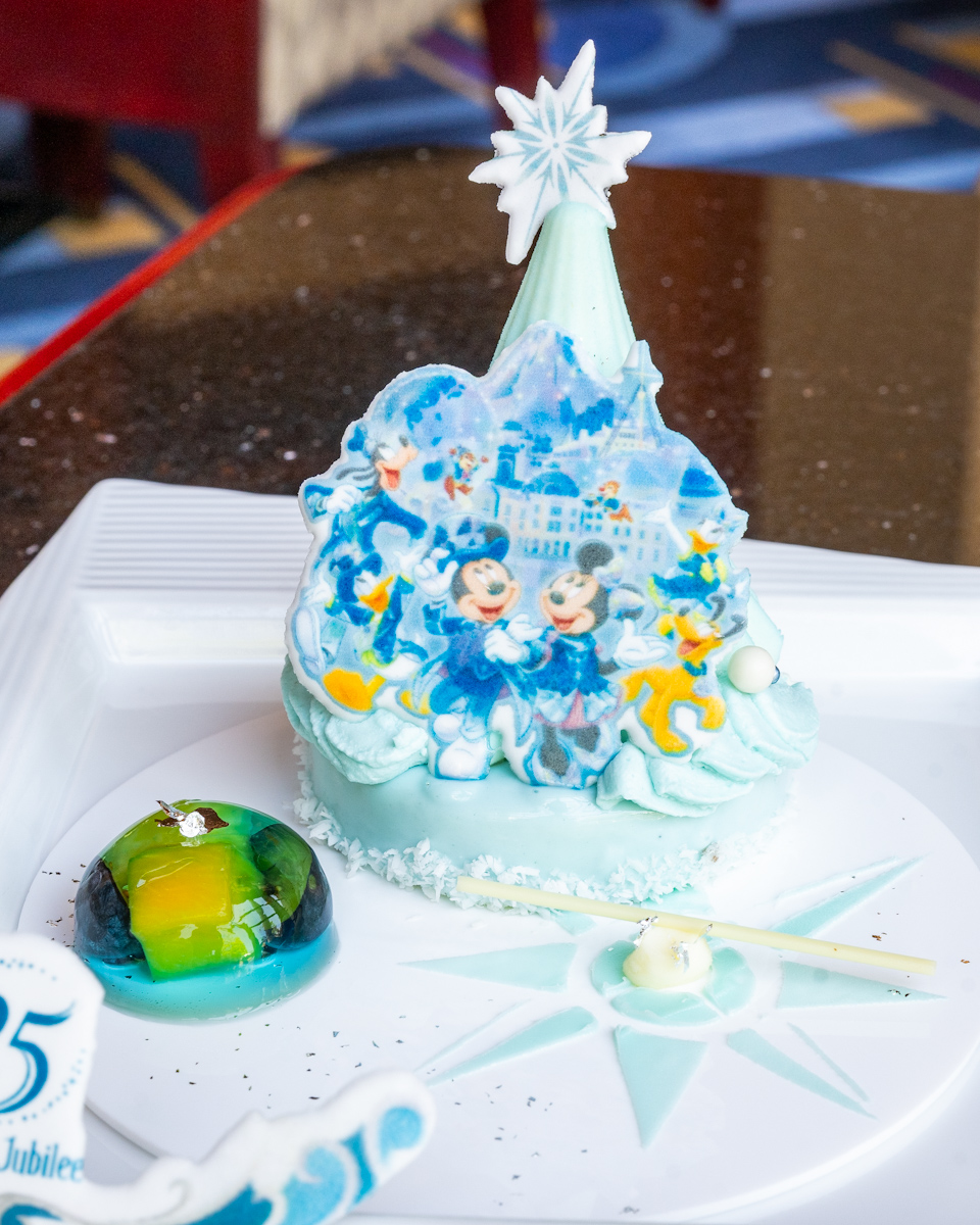ハイピリオン・ラウンジ「東京ディズニーシー25周年“スパークリング・ジュビリー”」スペシャルメニュー1