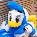 東京ディズニーランド　ドナルドダックだきぬいぐるみ・お土産1