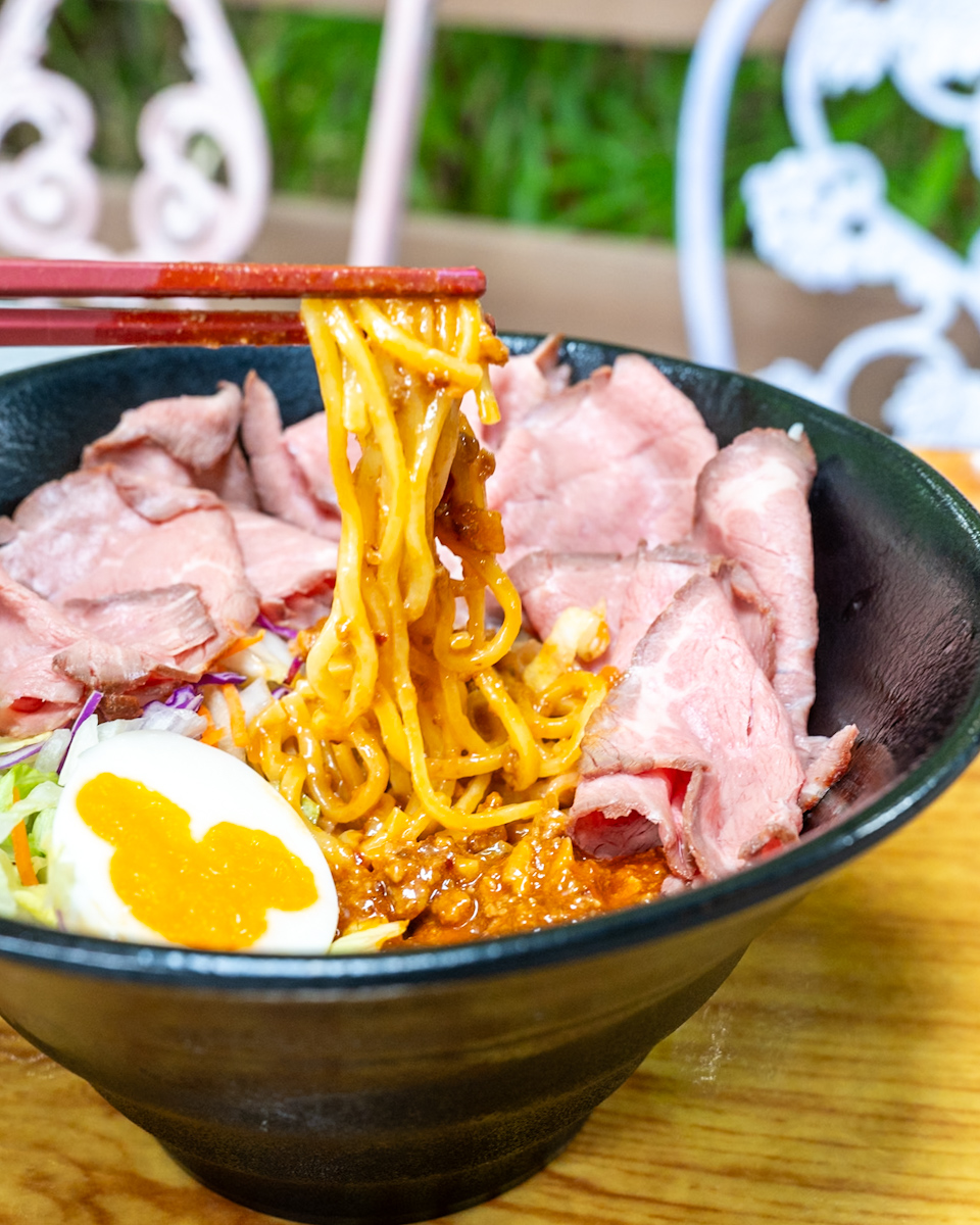 ローストビーフの冷やし豆乳担担まぜそば1