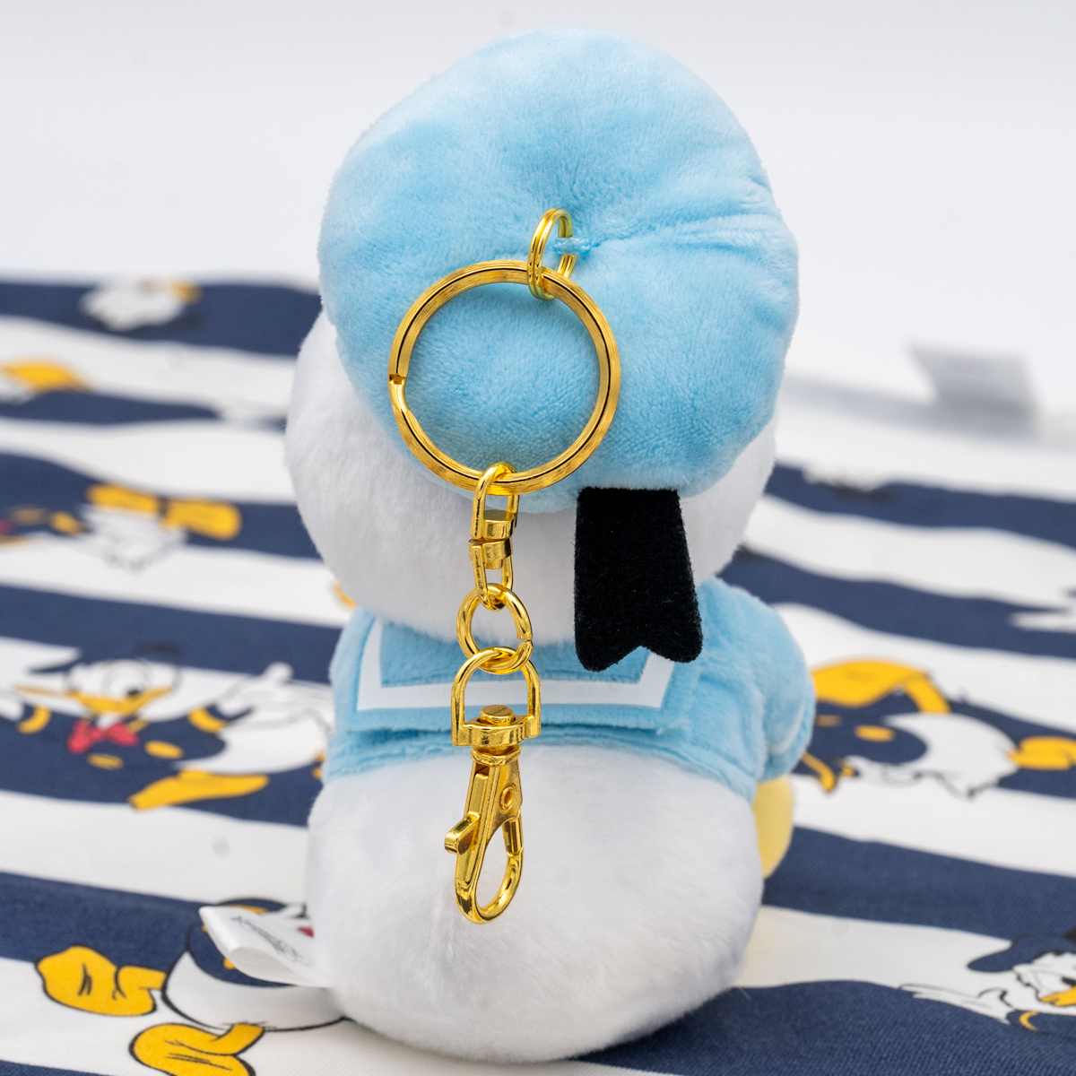 ドナルド ぬいぐるみキーホルダー・キーチェーン おすわり DONALD BIRTHDAY 20261