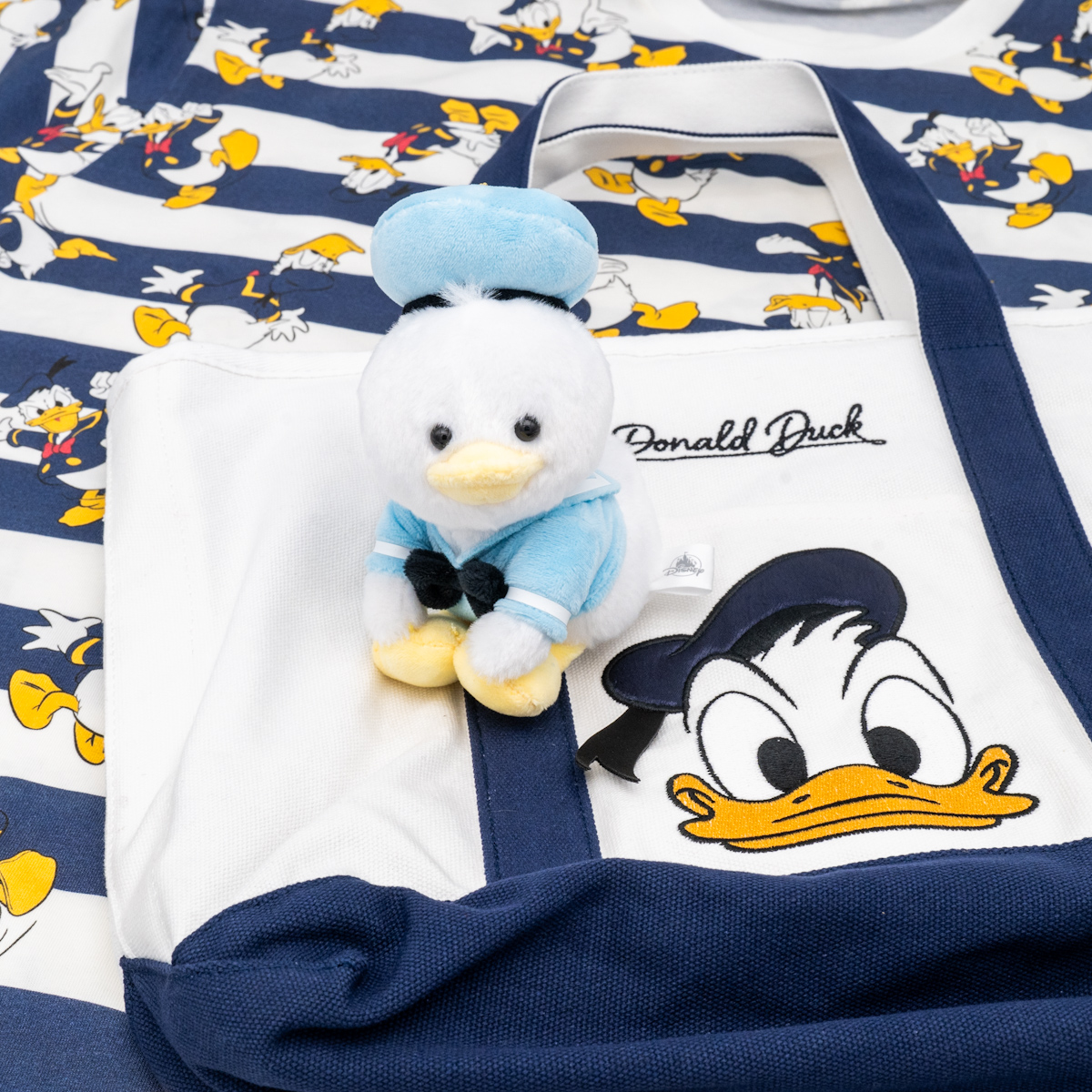 ドナルド 半袖Tシャツ DONALD FASHION 2026　キーチェーン、トートバッグ