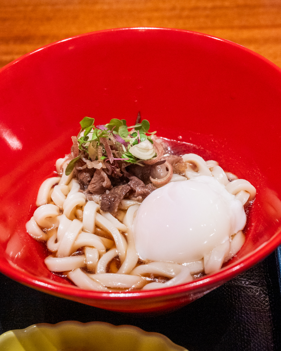 黒毛和牛の冷製うどん、半熟玉子添え1