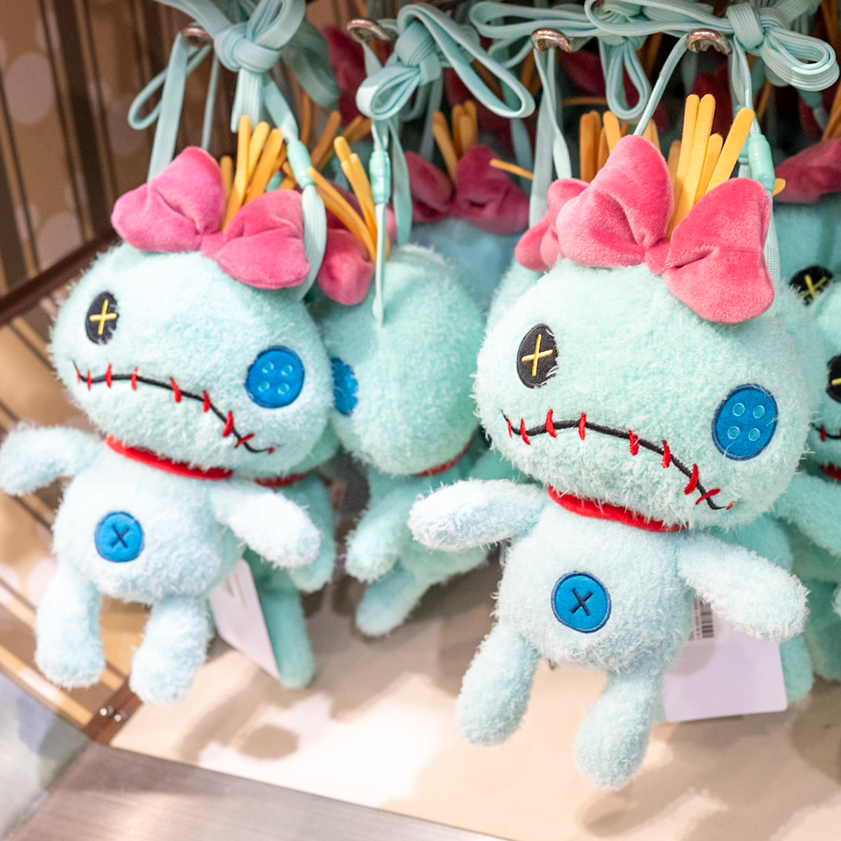 【ストラップ】 東京ディズニーリゾート スティッチ、エンジェル、スクランプ スクランプやエンジェルも！東京ディズニーリゾート「スティッチ