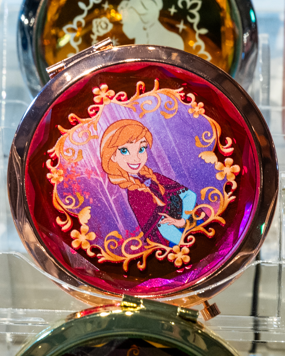 『アナと雪の女王』アナコンパンクトミラー