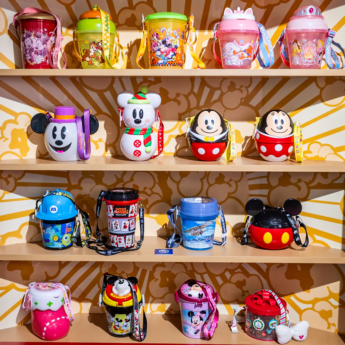 なつかしいポップコーンバケットデザイン！東京ディズニーリゾート