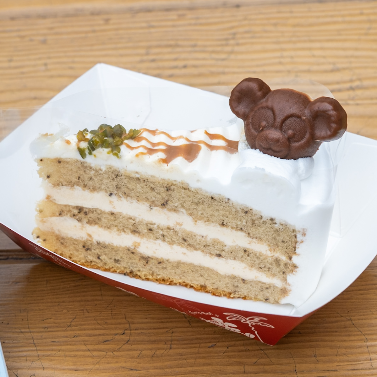 ミルクティーショートケーキ(ピスタチオ入り)