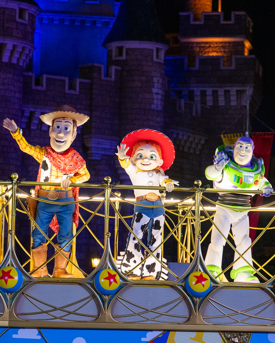 東京ディズニーランド、「”ファンタイム・ウィズ・トイ・ストーリー5”プライベート・イブニング・パーティー」一夜限りのグリーティングパレード1