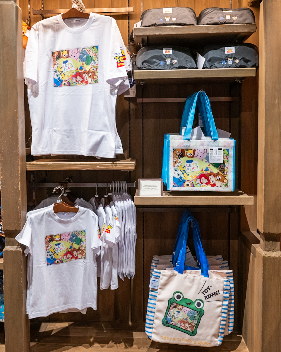 Tシャツ
